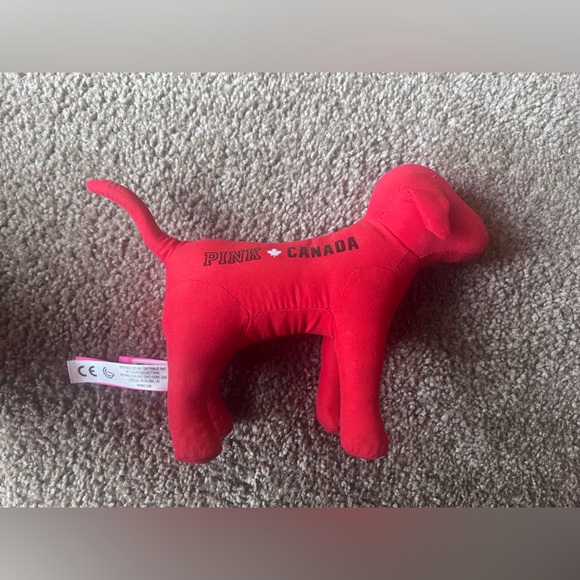 *RARE* Victoria’s Secret PINK Canada mini dog NWT - Picture 6 of 7